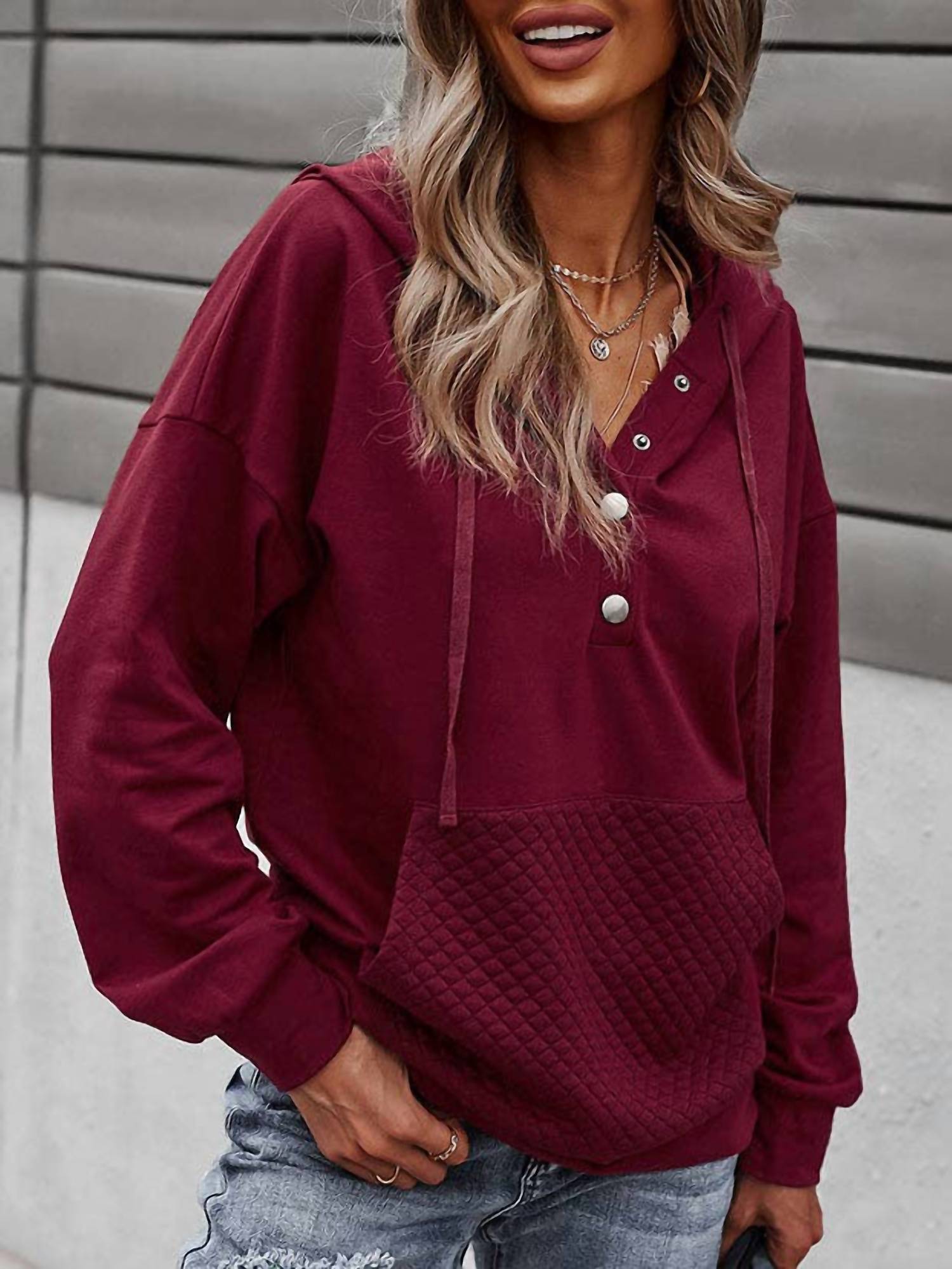 Sweatshirts & Hoodies